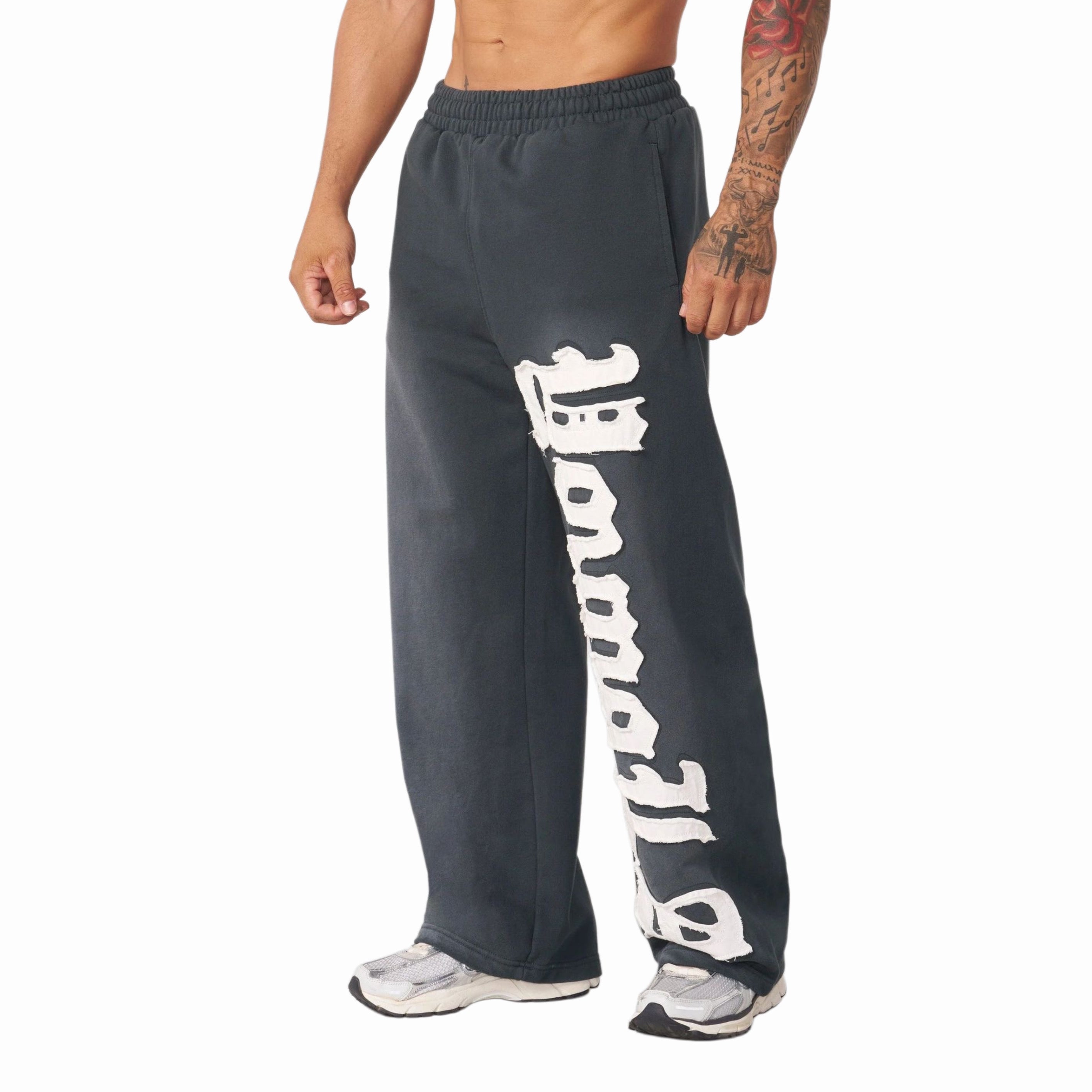 YOUNGLA BIG PATCH SWEATS
