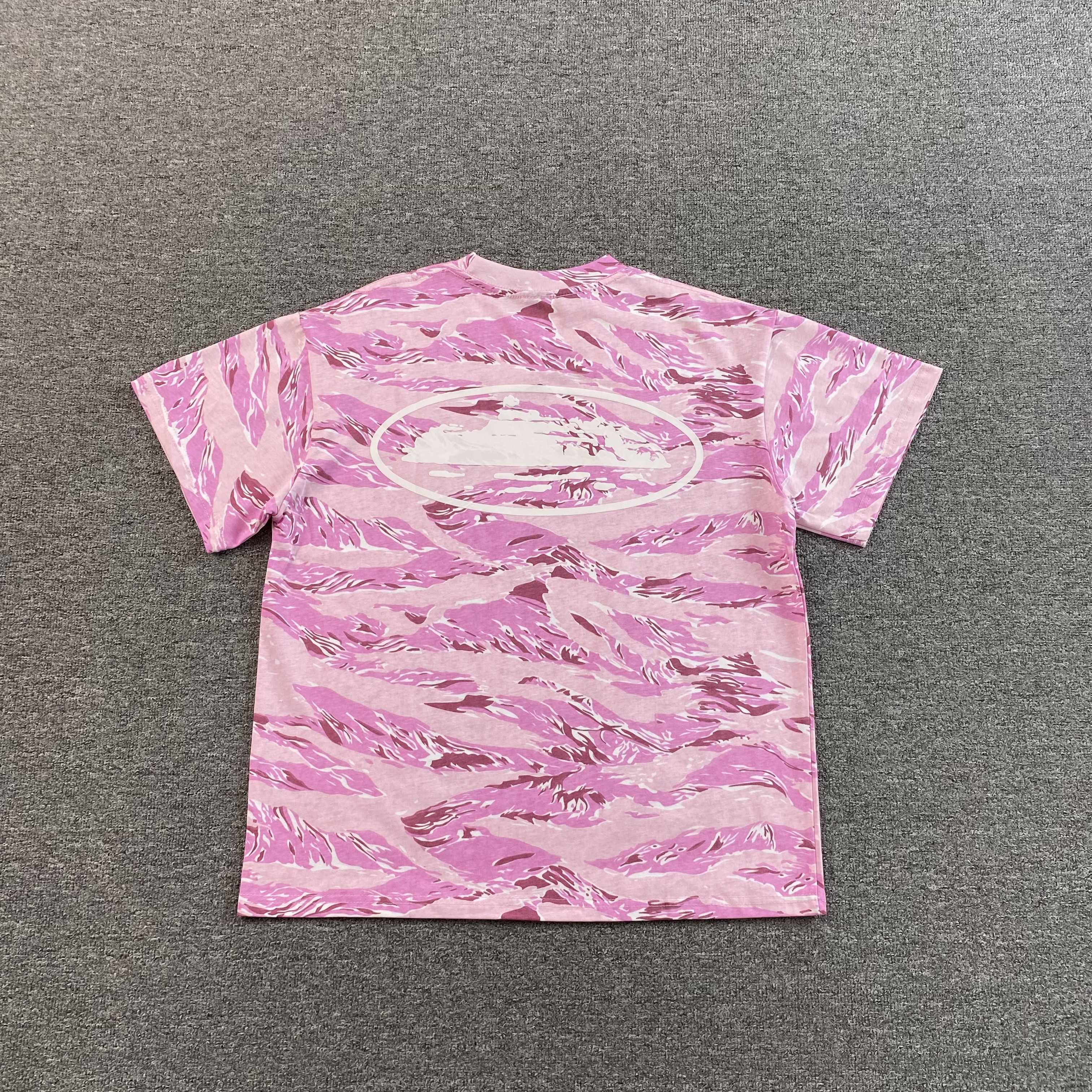 Corteiz Island Puff Print Tee
Pink Tiger Camo