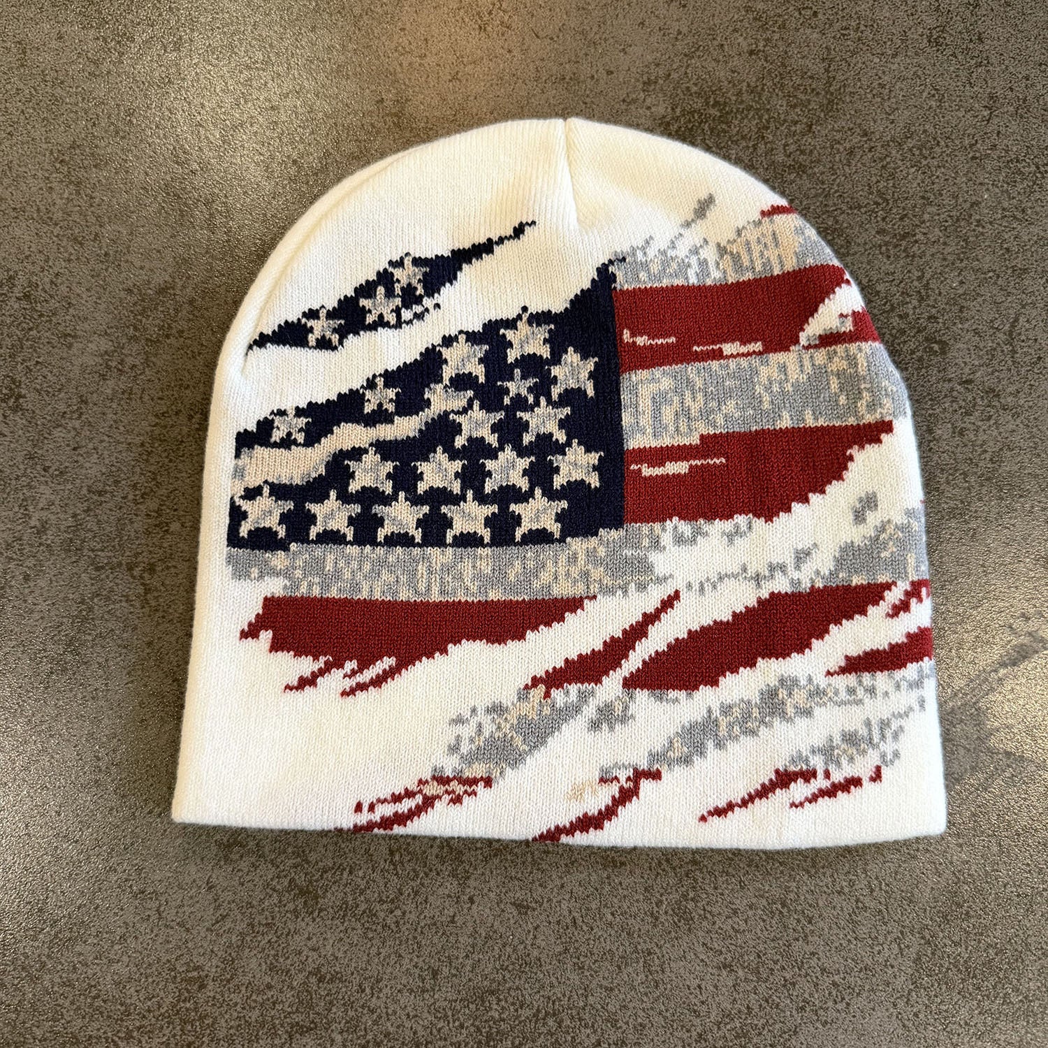 Y2K AMERICAN FLAG BEANIE