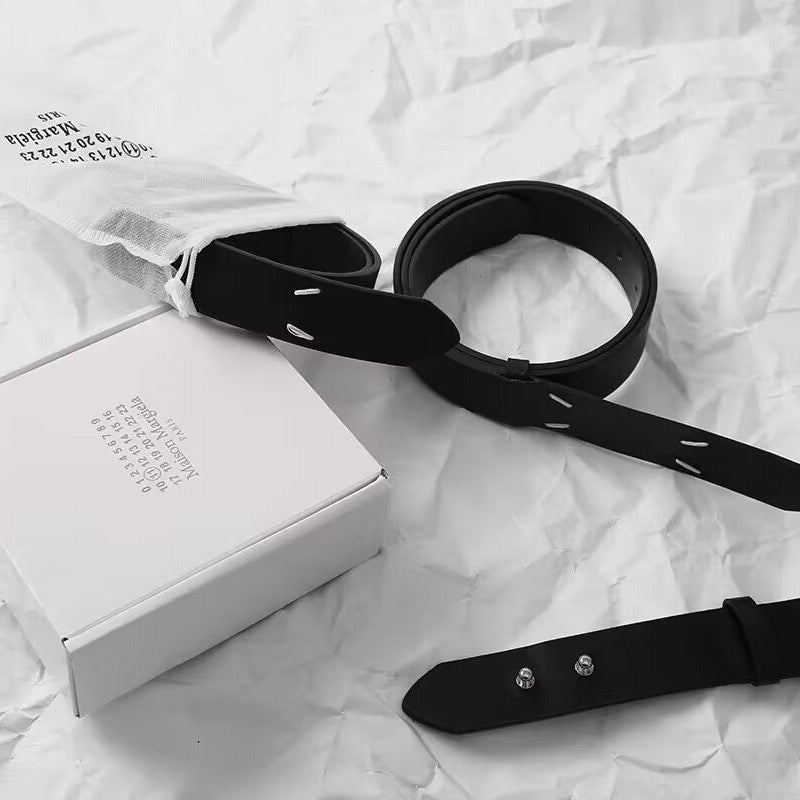 MAISON MARGIELA FOUR STITCHES BELT