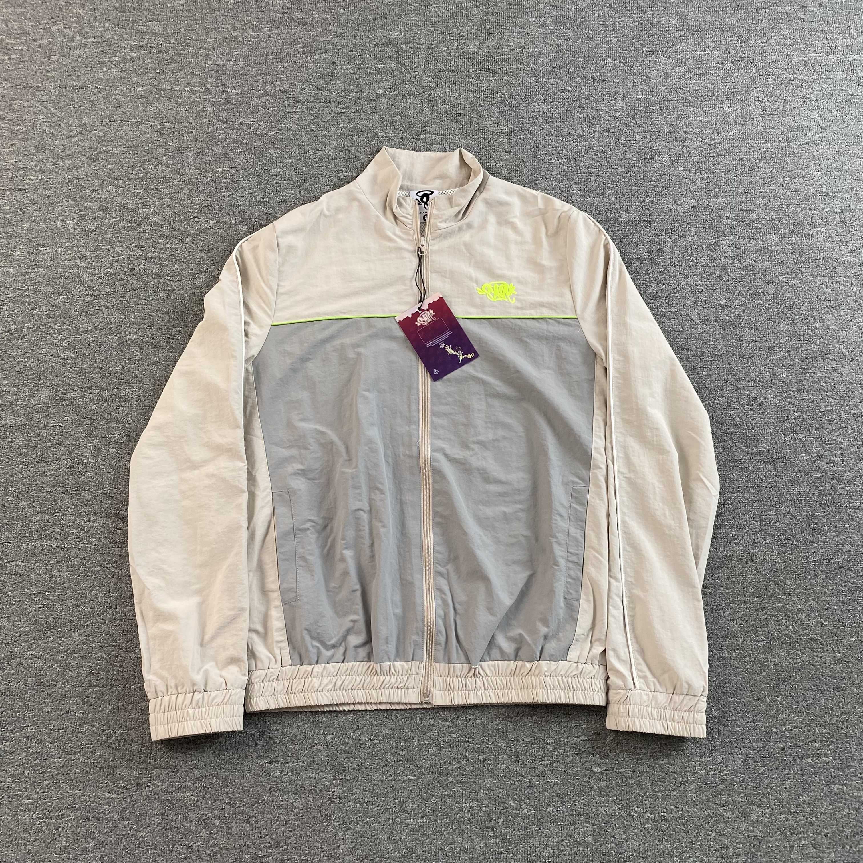 SYNA WORLD LOGO SHELL JACKET